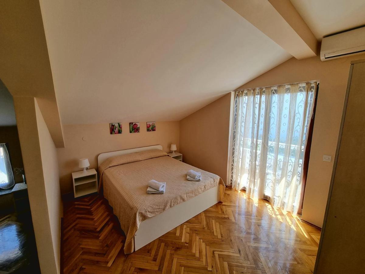 Apartments Ostrea - Ana Novaglia Esterno foto
