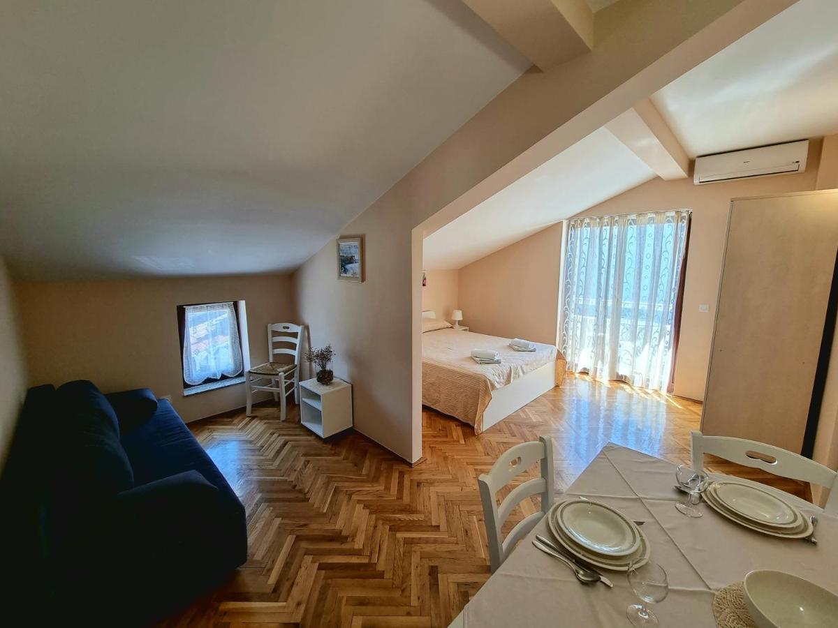 Apartments Ostrea - Ana Novaglia Esterno foto